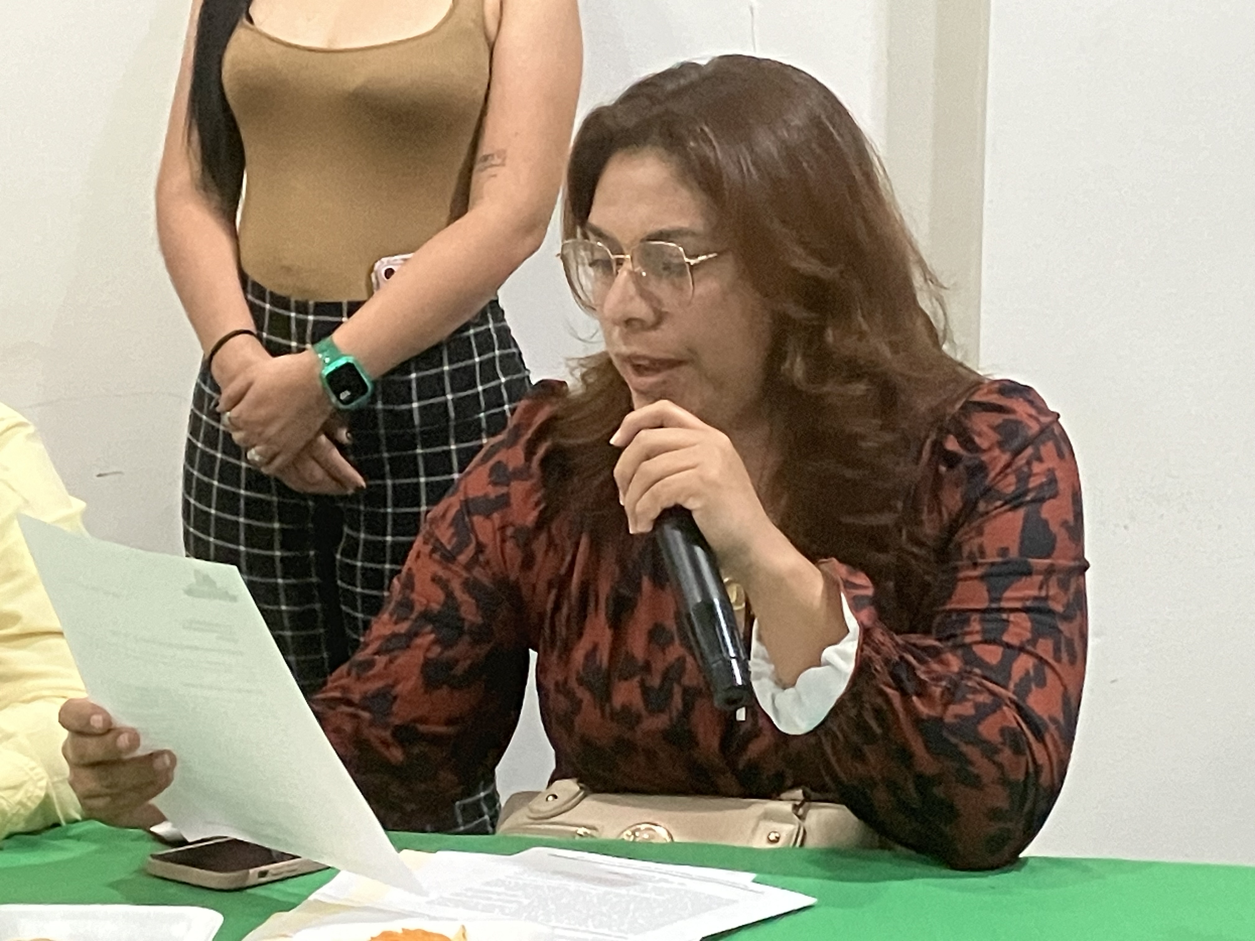 Regidora presenta propuesta para mejorar servicio de agua en San Pedro