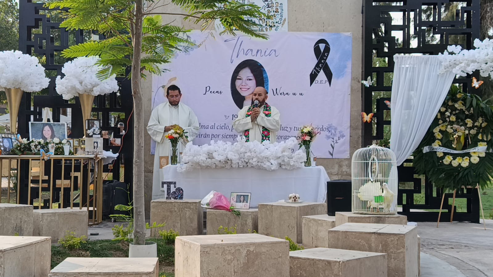 Con misa y homenajes, familiares despiden a Thania Sánchez tras 13 años de búsqueda