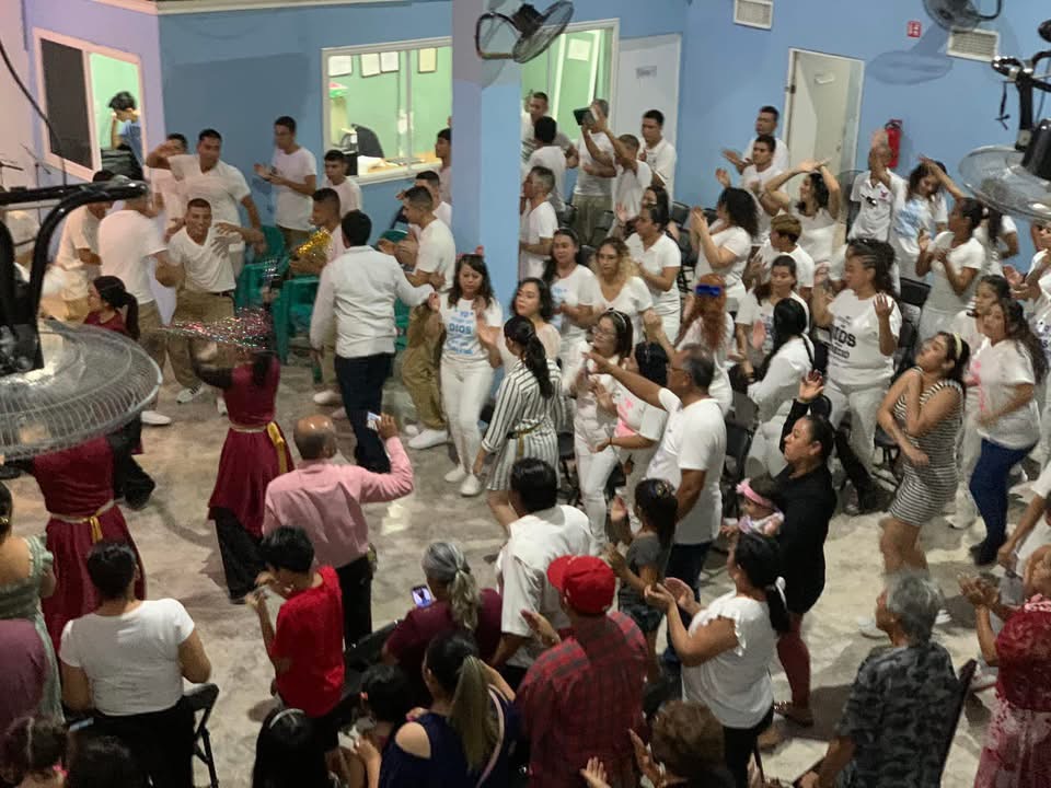 Ayuntamiento de Monclova apoya programas contra adicciones de iglesia