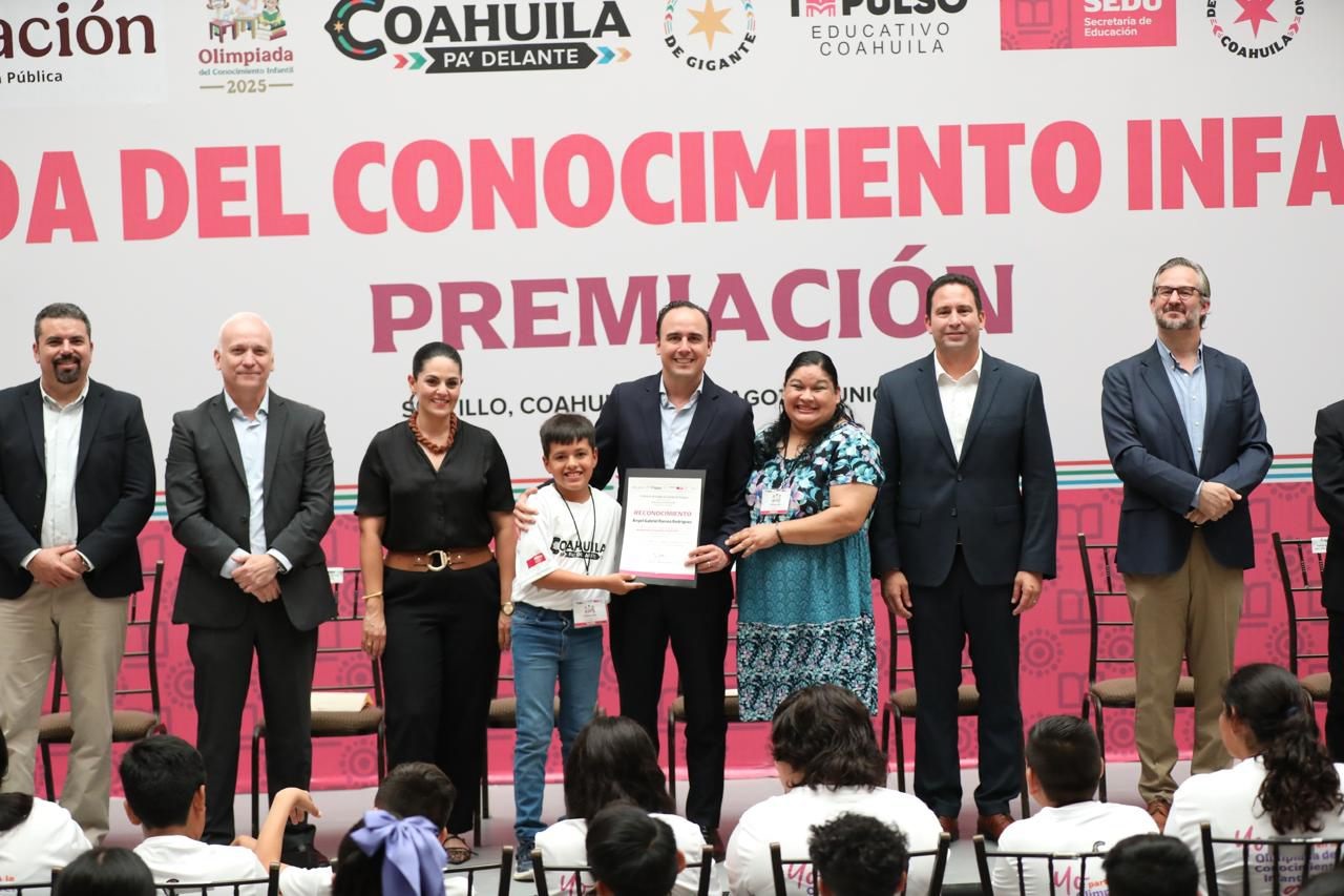 En Coahuila, son 19 estudiantes con resultados sobresalientes, entre ellos se encuentran 6 de La Laguna. (CORTESÍA)