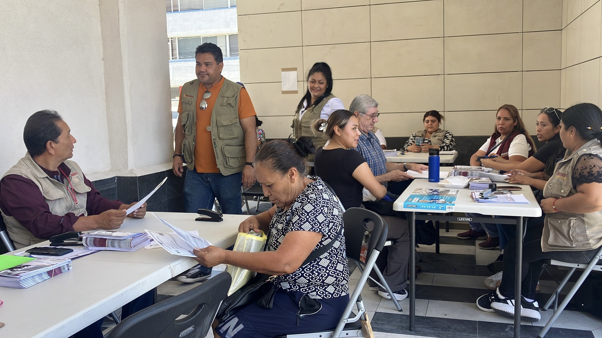 Miles de adultos mayores se registran a la Pensión del Bienestar en la zona Laguna