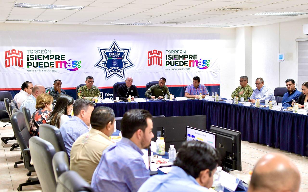 Mantienen atención por lluvias en Torreón; alcalde instruye agilizar labores de desalojo de agua