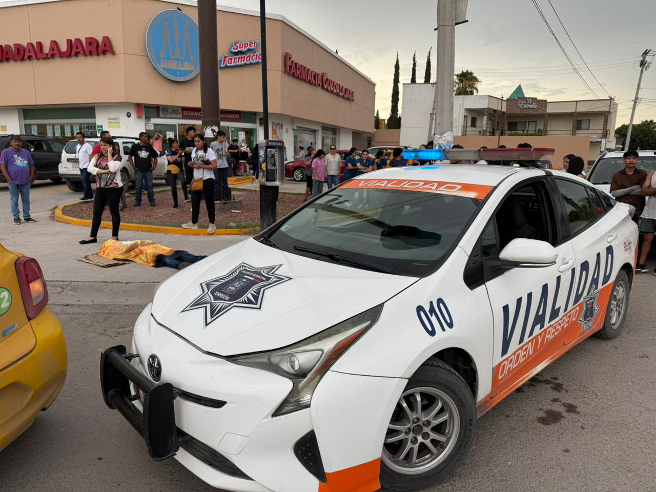 Muere hombre de 50 años en la vía pública de la colonia Ciudad Nazas