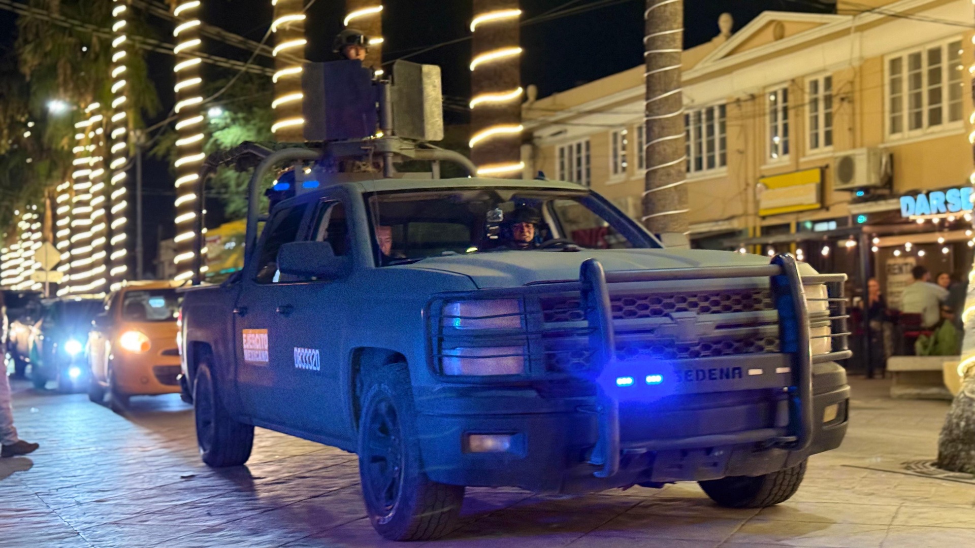 Refuerzan seguridad en Paseo Morelos con operativo conjunto en Torreón