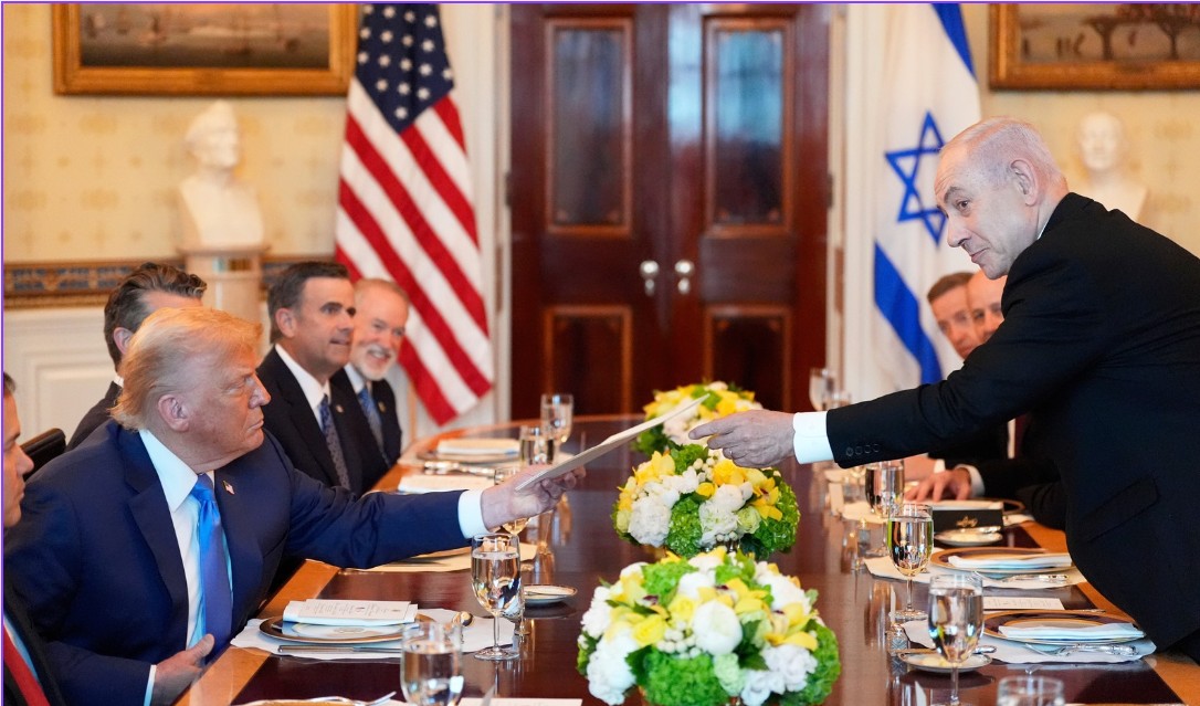Trump y Netanyahu celebran ataques a instalaciones nucleares de Irán