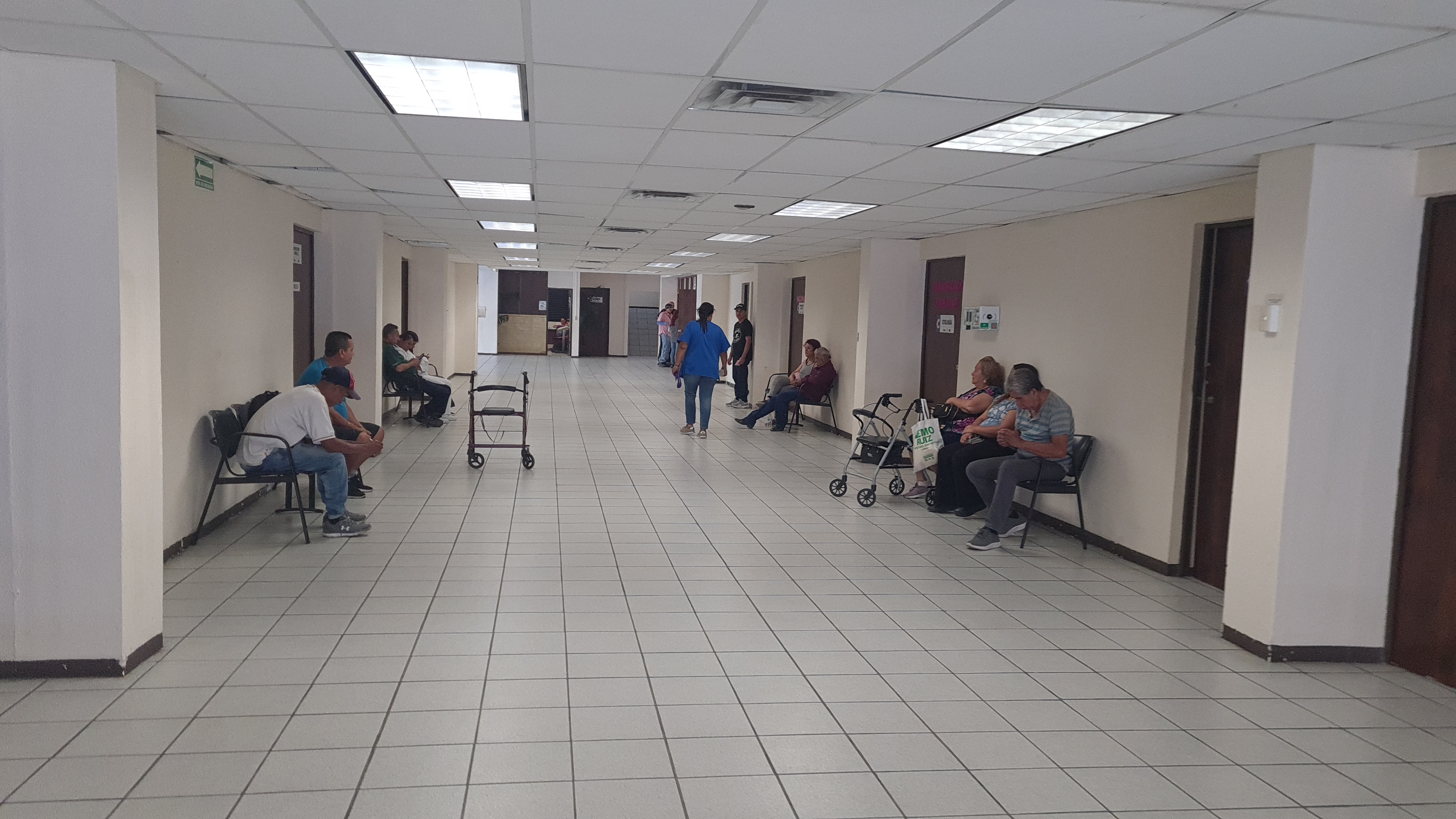 Invitan a llevar a niños a consulta de salud durante vacaciones escolares