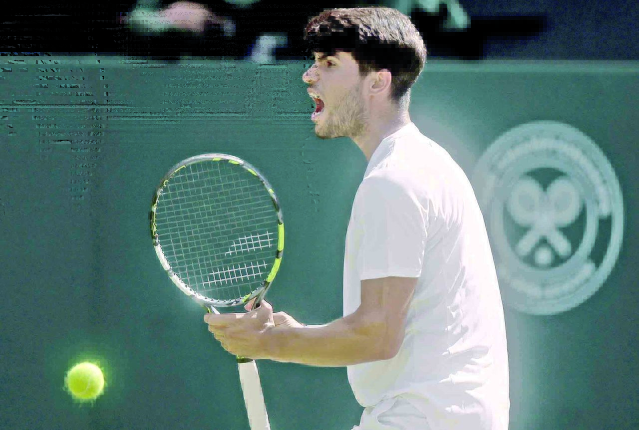 El tenista español estará en la lucha por conquistar su tercer campeonato consecutivo en el césped del All England Club de Londres.