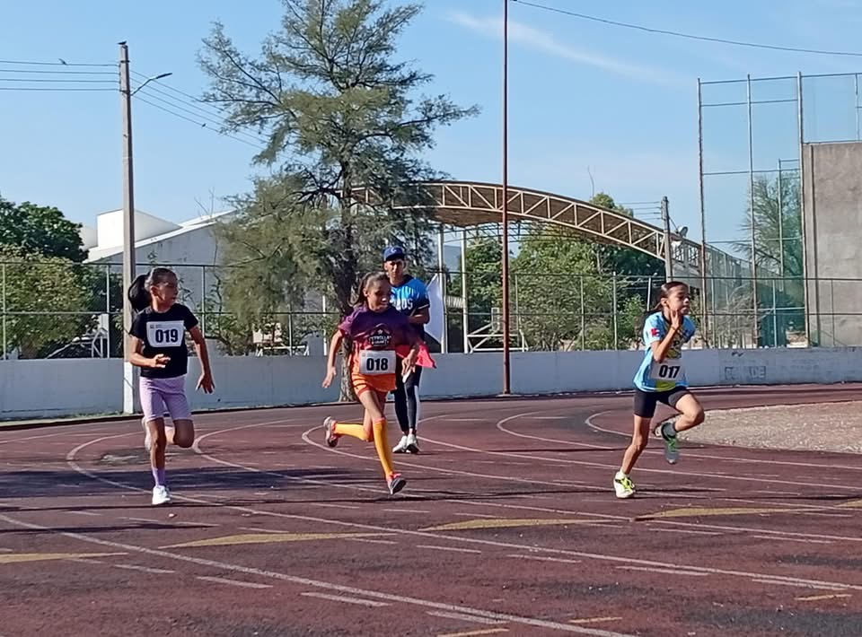 Donaciones de Carrera por la Salud apoyarán a niños asistentes a los cursos de verano del CIJ Laguna Durango