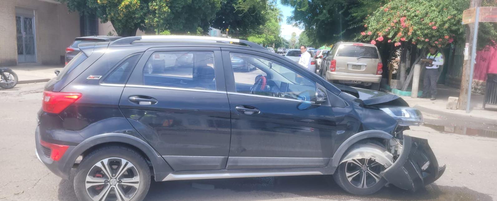 Conductora no respeta alto y provoca accidente en el Centro de Gómez Palacio