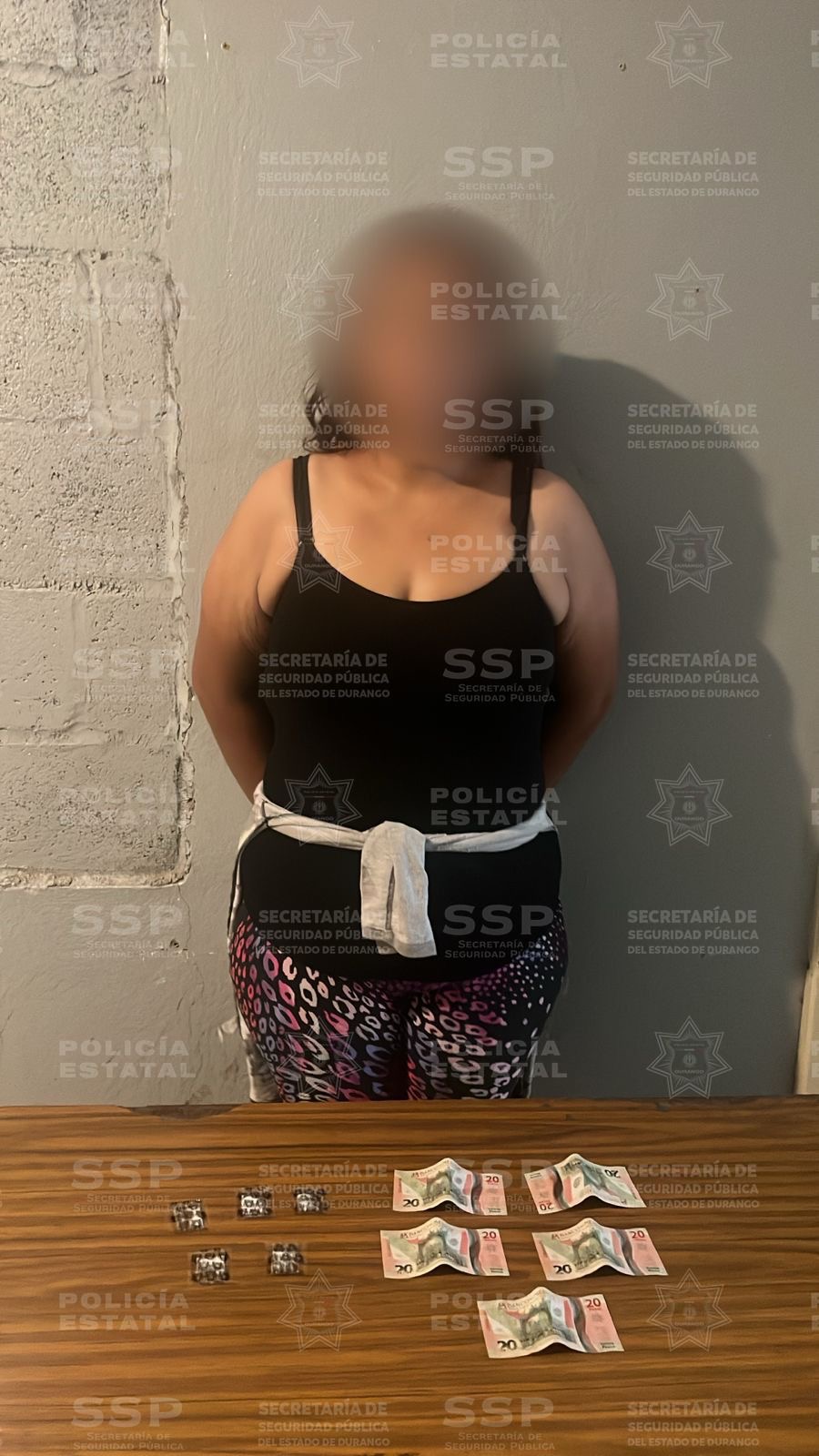 Detienen a mujer con cristal en la colonia San Isidro de Lerdo