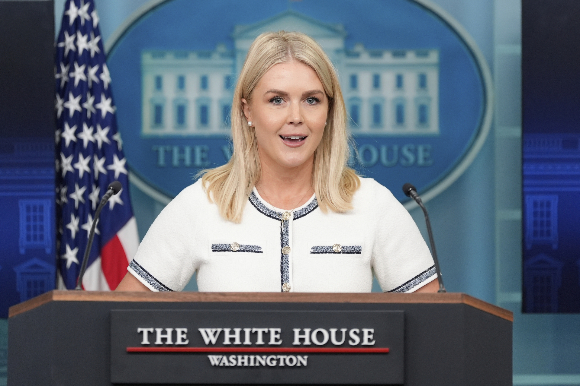 Casa Blanca presume control migratorio: 'Donald Trump cumplió su promesa en la frontera con México'