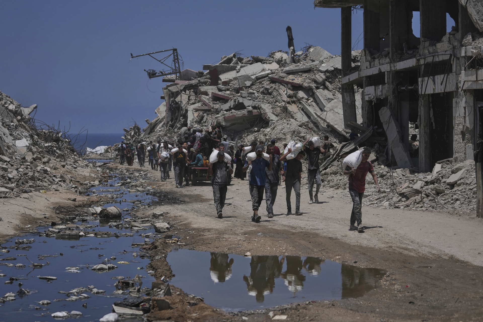 Israel rechaza petición de terminar guerra en Gaza