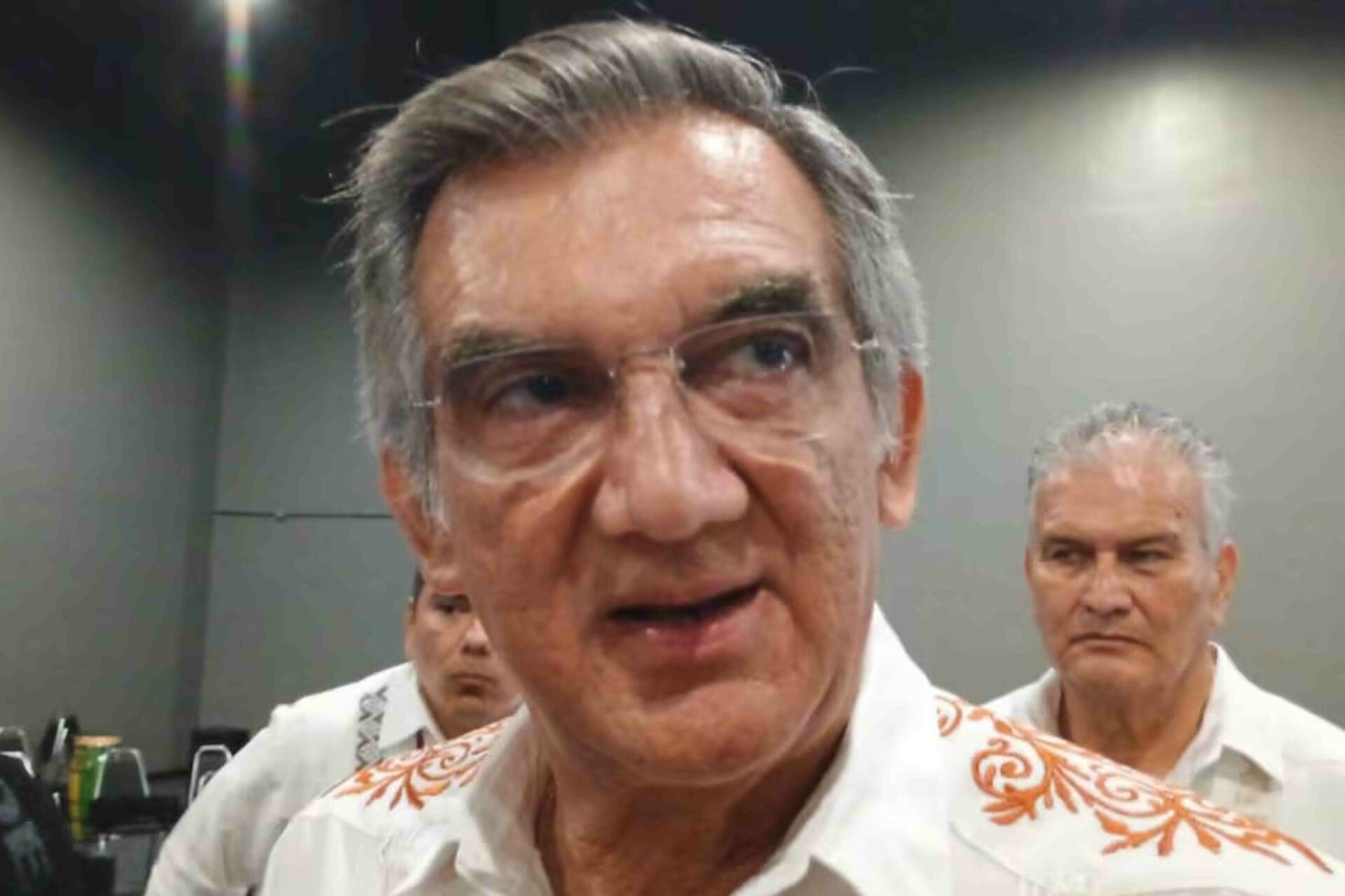 Por seguridad, gobernador de Tamaulipas recomienda viajar de día
