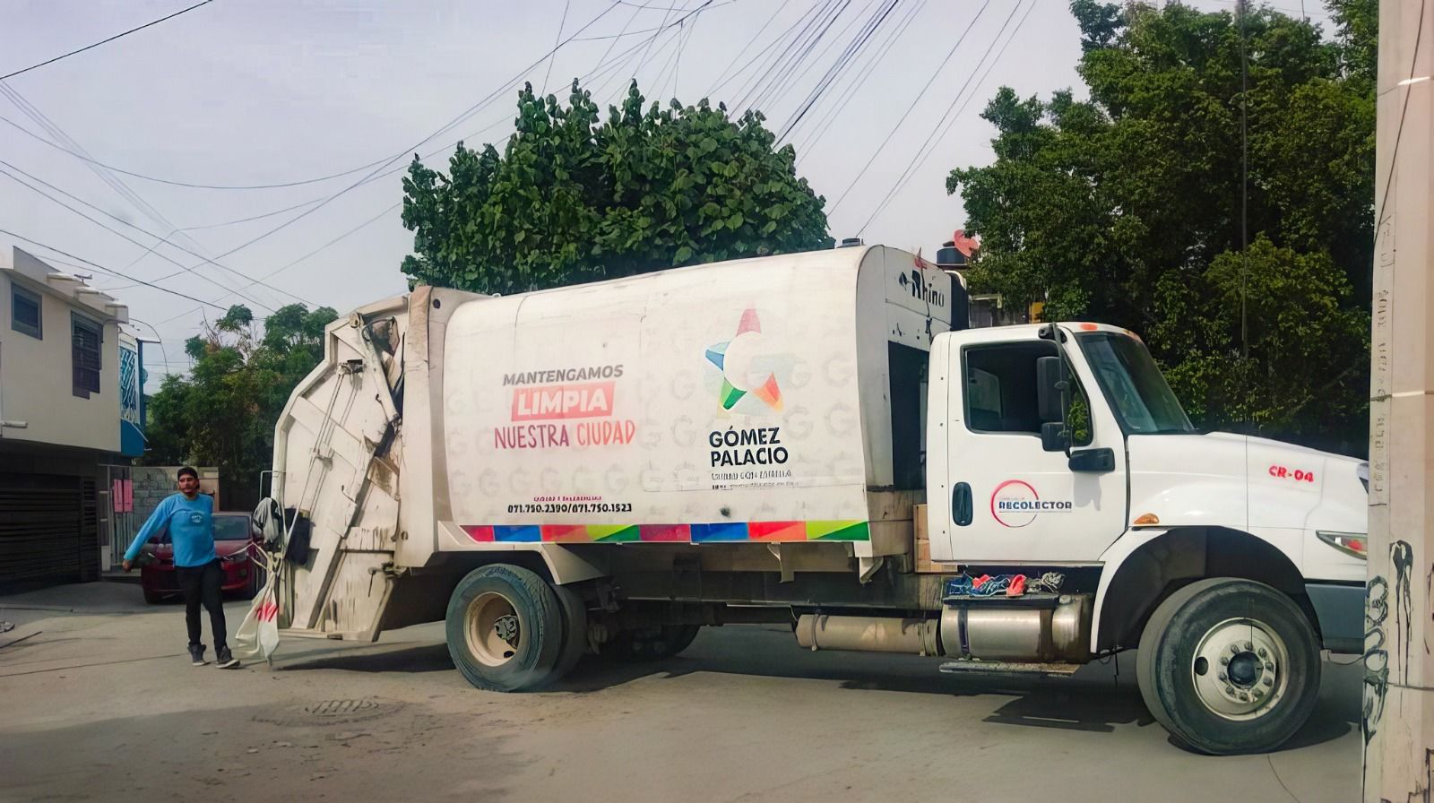 Si tiras escombro o llantas en tu casa, el Ayuntamiento de Gómez Palacio no los recoge