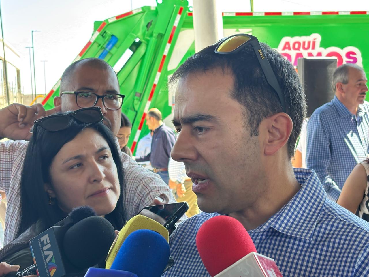 Valoran jóvenes oportunidad de empleo; disminuye rotación