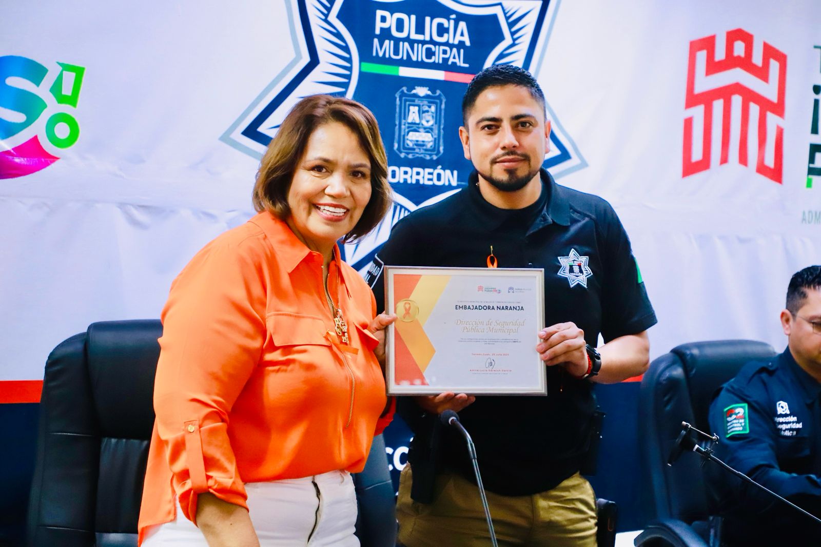 Policía de Torreón se suma a campaña global contra la violencia de género con innovador sistema de atención