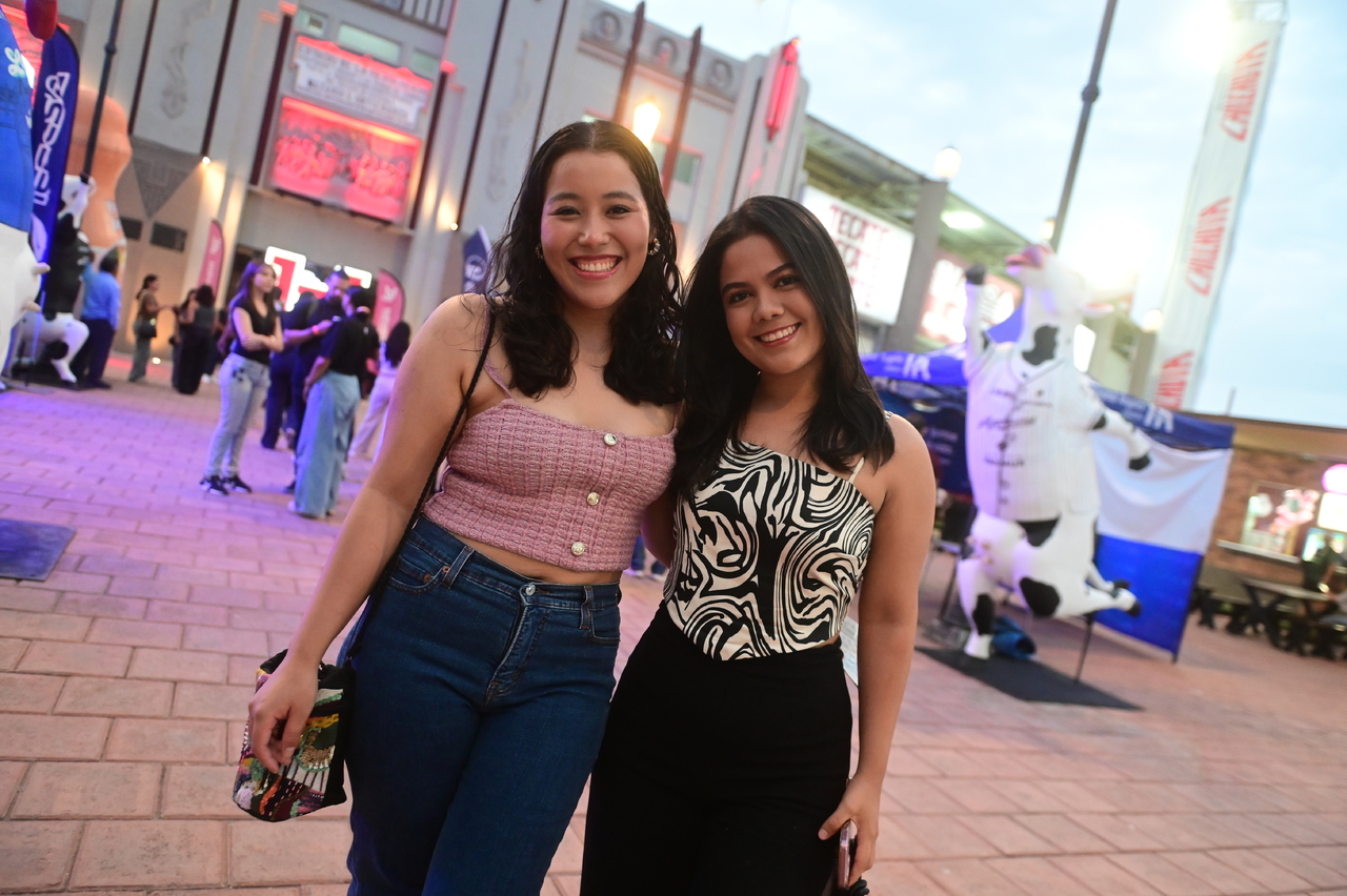 Valeria y Marlene.