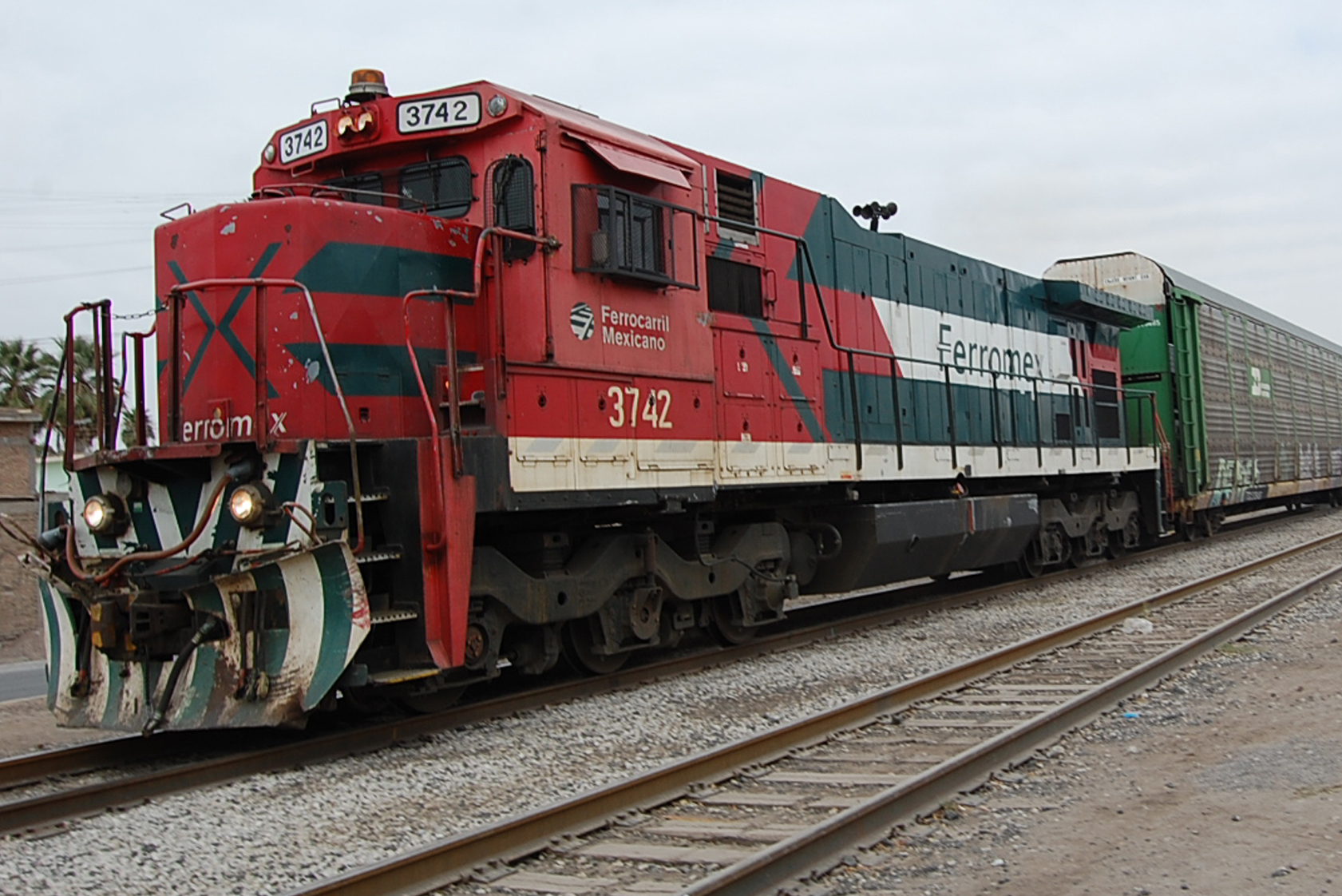 Saltillo al centro del desarrollo ferroviario nacional: inician obras del tren a Monterrey y Nuevo Laredo