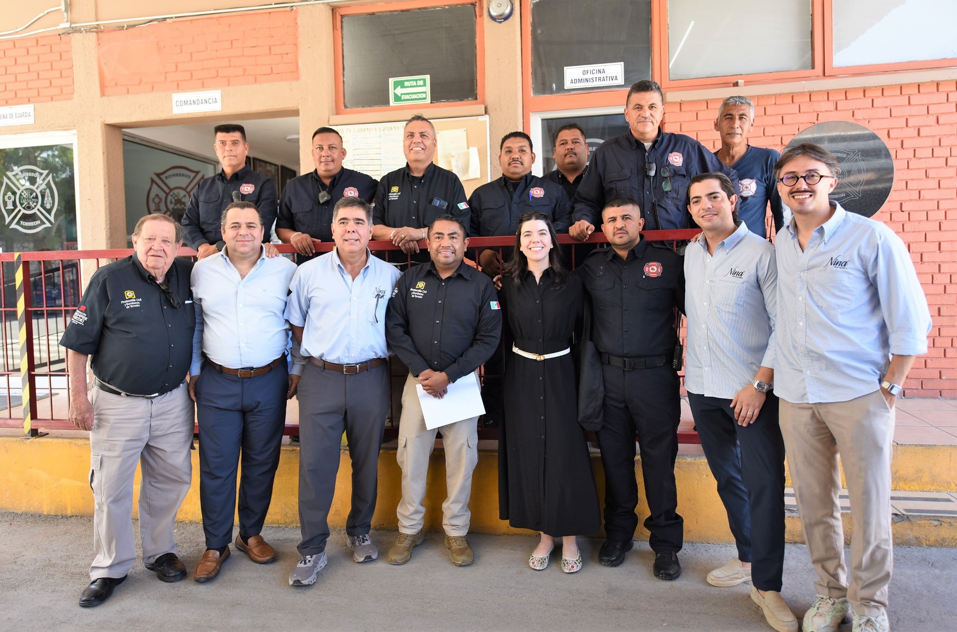 Nina venderá cupcakes en apoyo a los bomberos de Torreón durante agosto