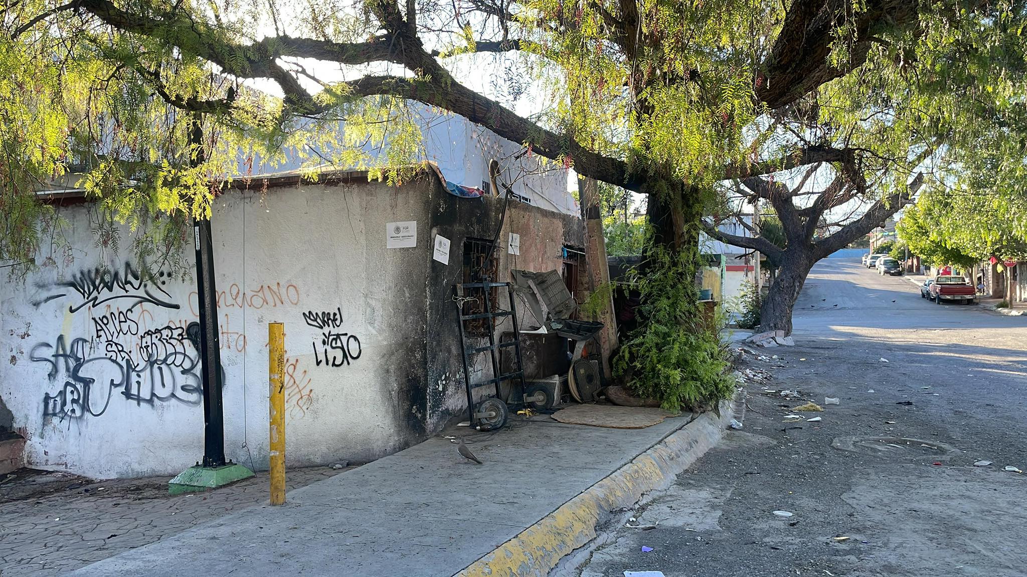 Catean casa en Saltillo; detienen a uno y decomisan drogas