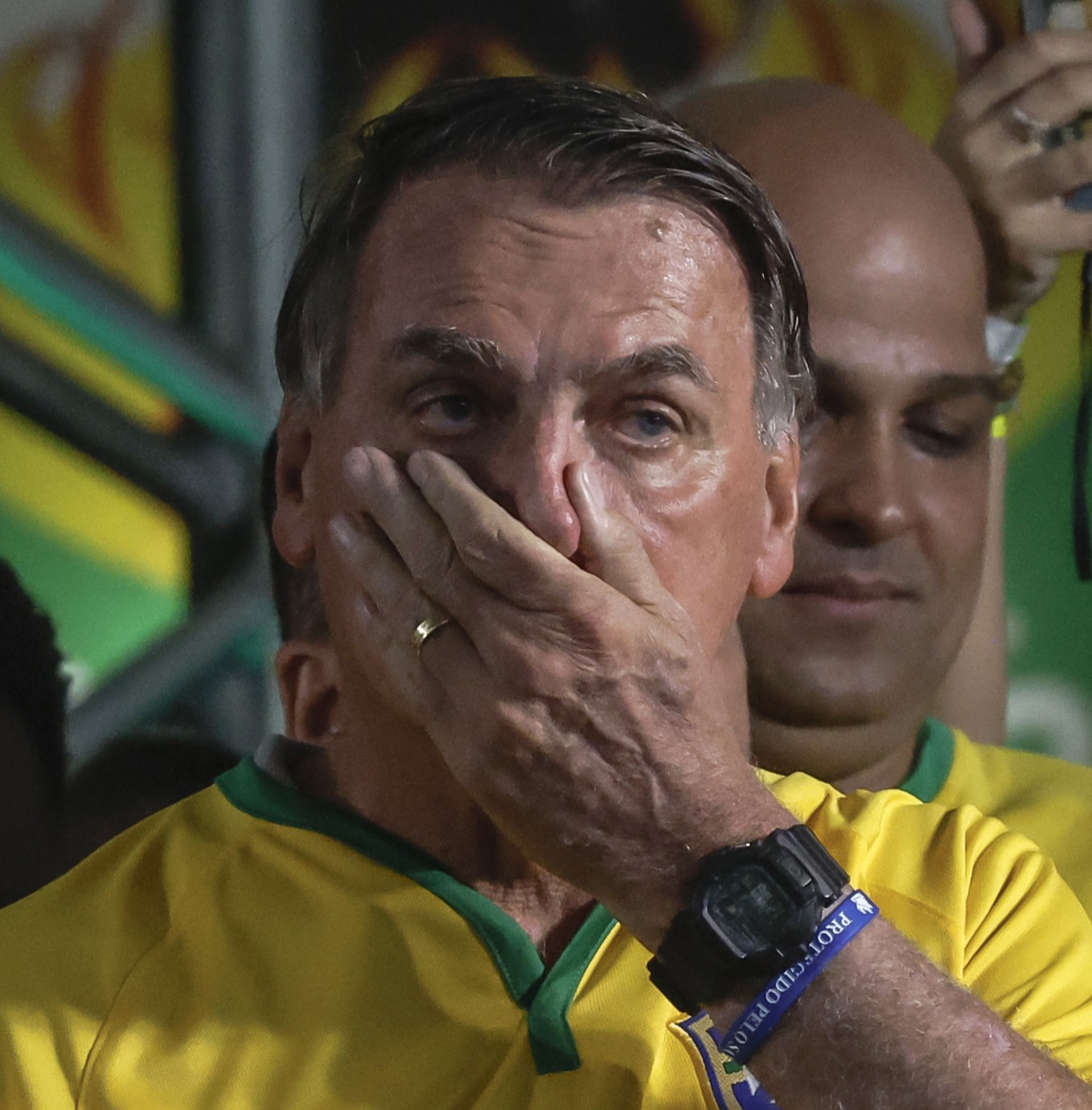 Ordena Corte Suprema arresto domiciliario de Bolsonaro en Brasil