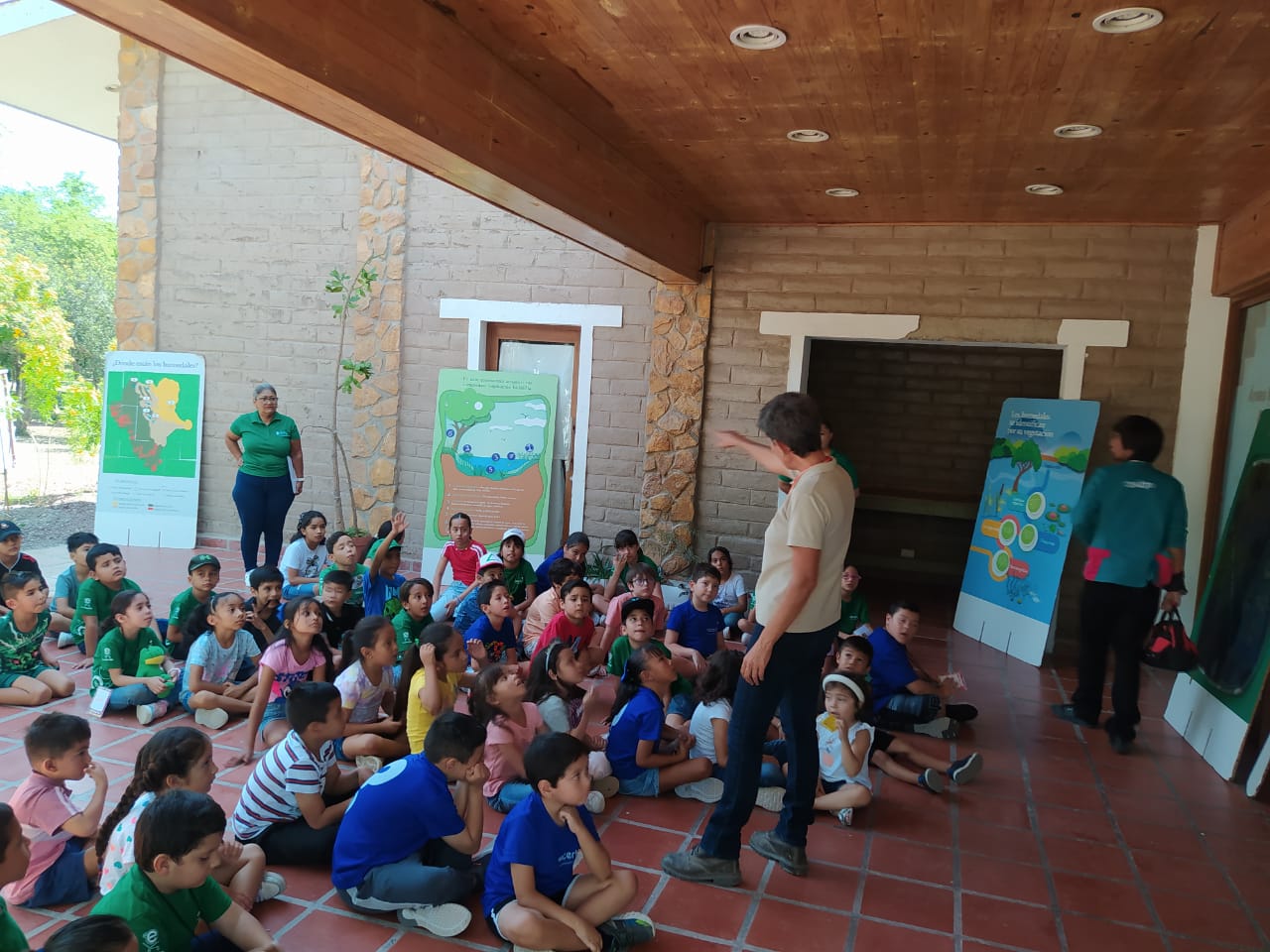Más de un centenar de niños acudieron a las instalaciones del Centro de Conservación en el parque Las Auras