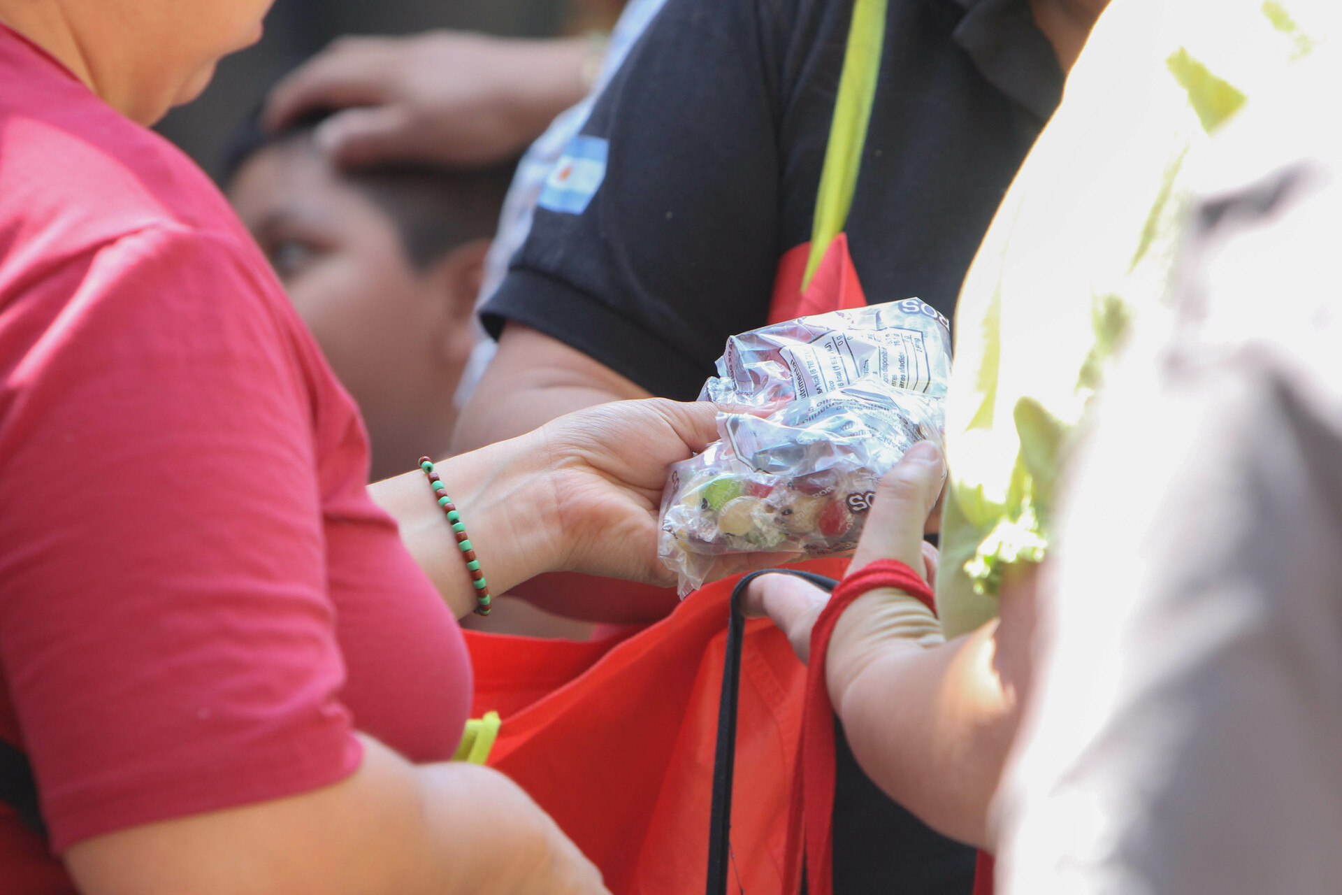 Detectan ‘contrabando’ de comida chatarra en escuelas de La Laguna