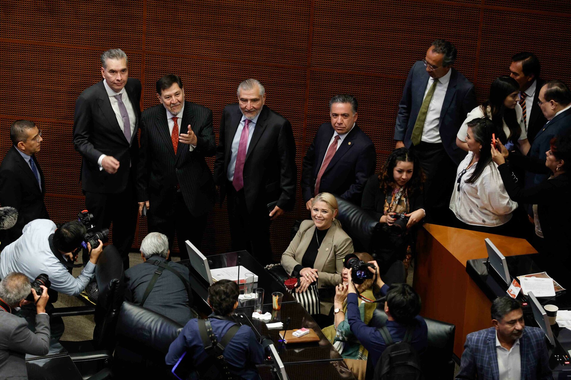 Senado olvida desde 2019 la austeridad pregonada por López Obrador