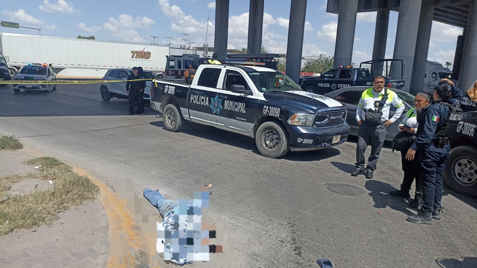 Muere en el hospital hombre que se arrojó de un puente en Gómez Palacio
