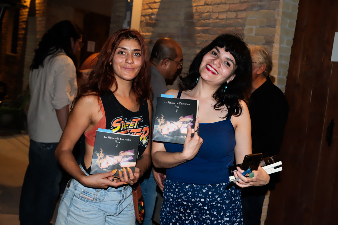 Sofía Ramos y Miriam Canales.