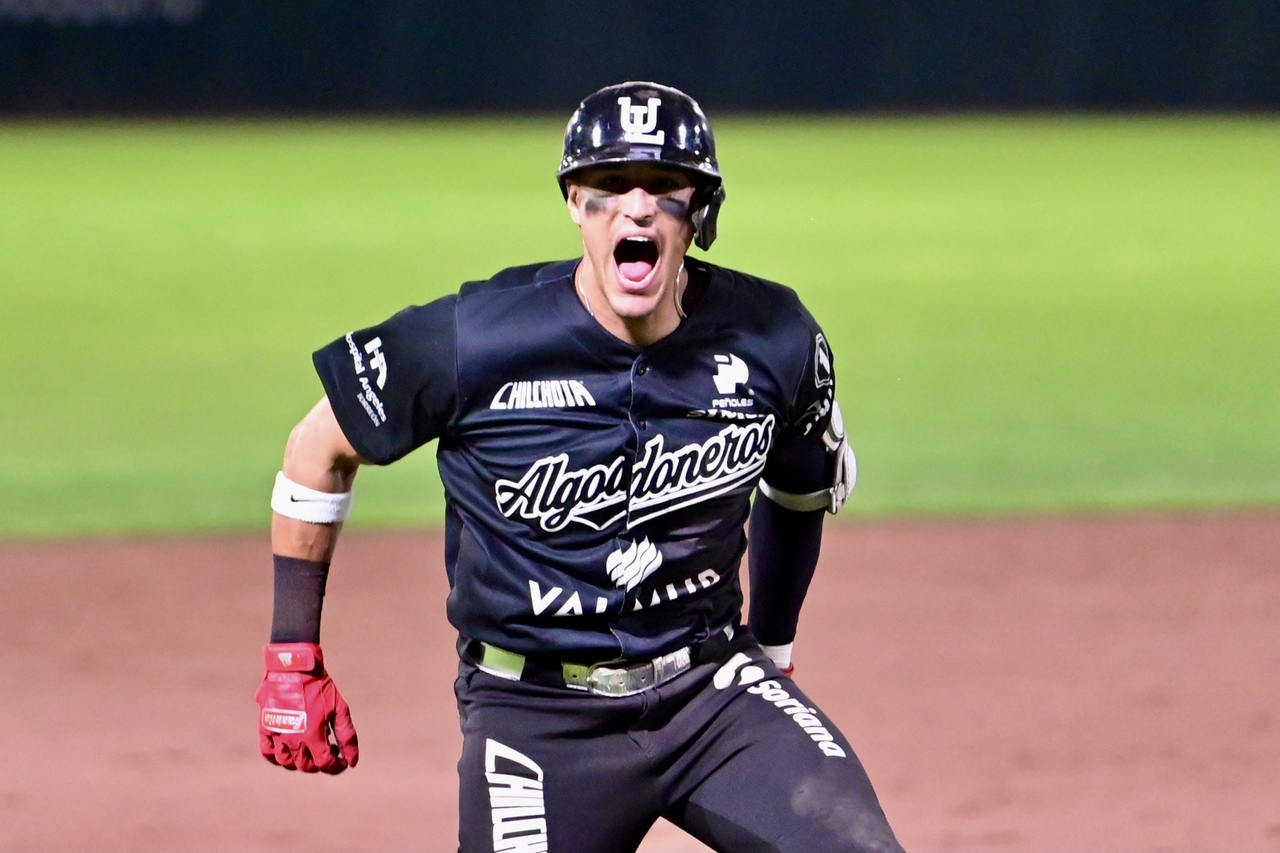 El 'tablazo' del toletero estadounidense le dio a los Guindas la ventaja en los playoffs.