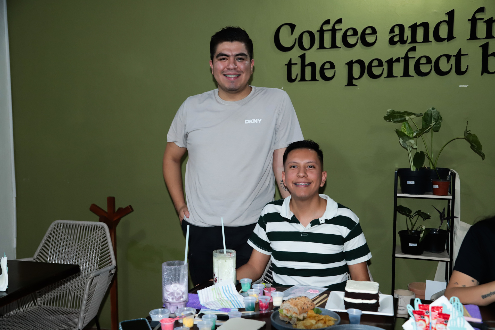 Brandon Centeno y Luis Vega.
