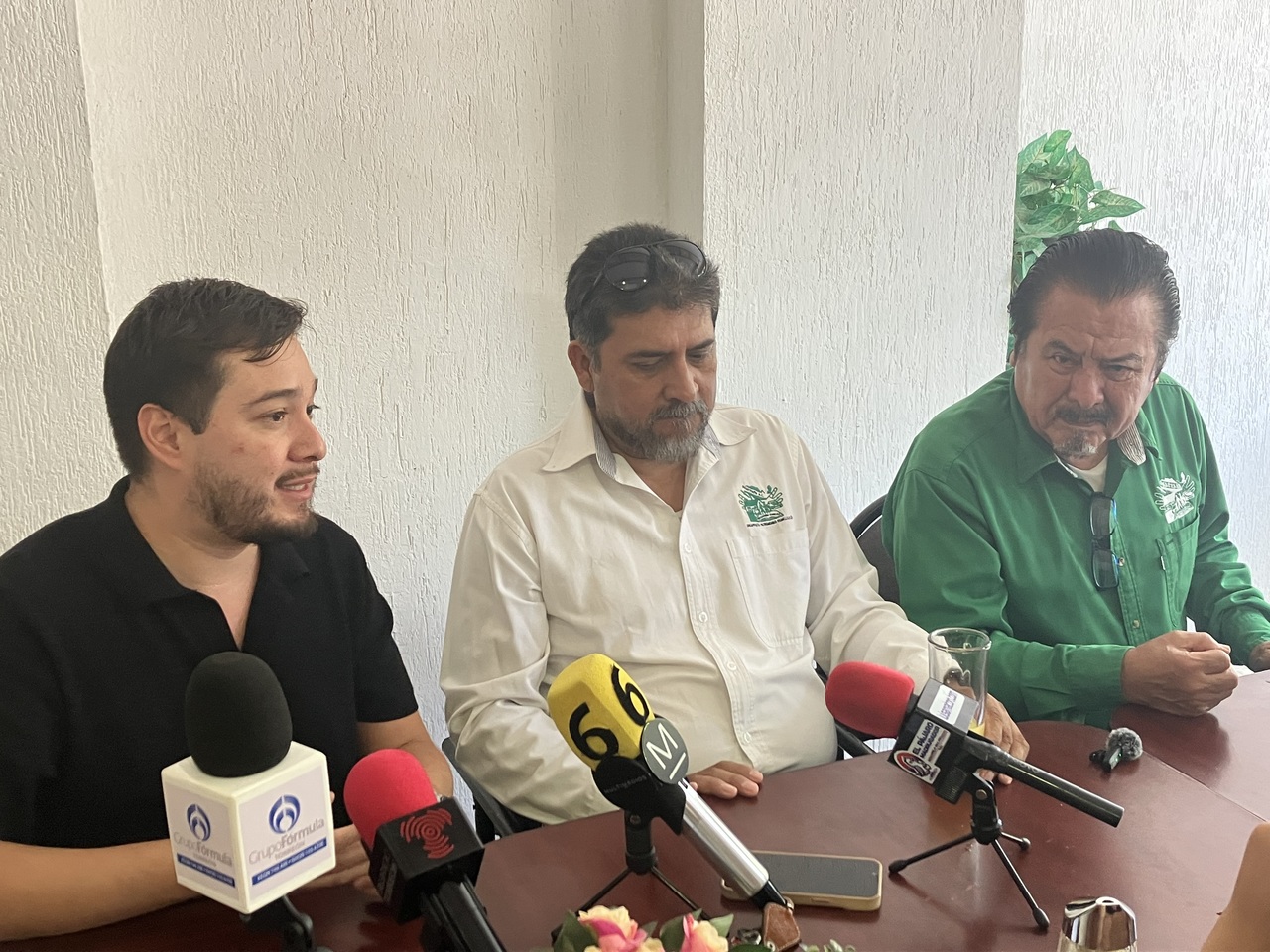 Onappafa denuncia corrupción y boicot en el proceso de regularización vehicular; advierten movilizaciones nacionales.