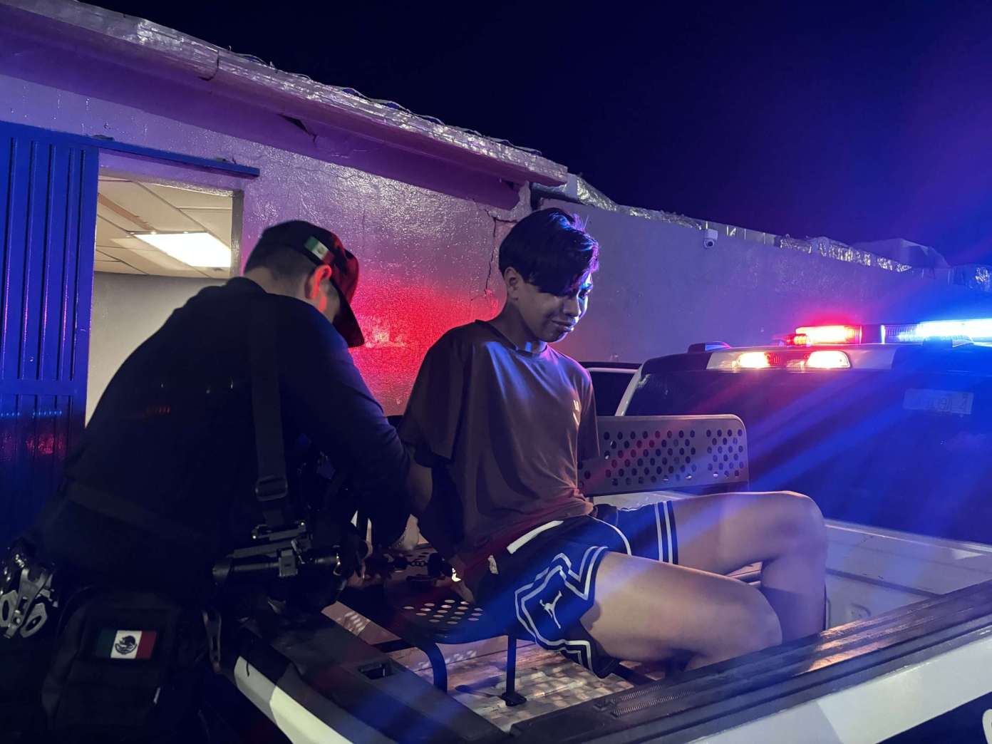 Estudiante de enfermería detenido por acoso y amenazas contra joven