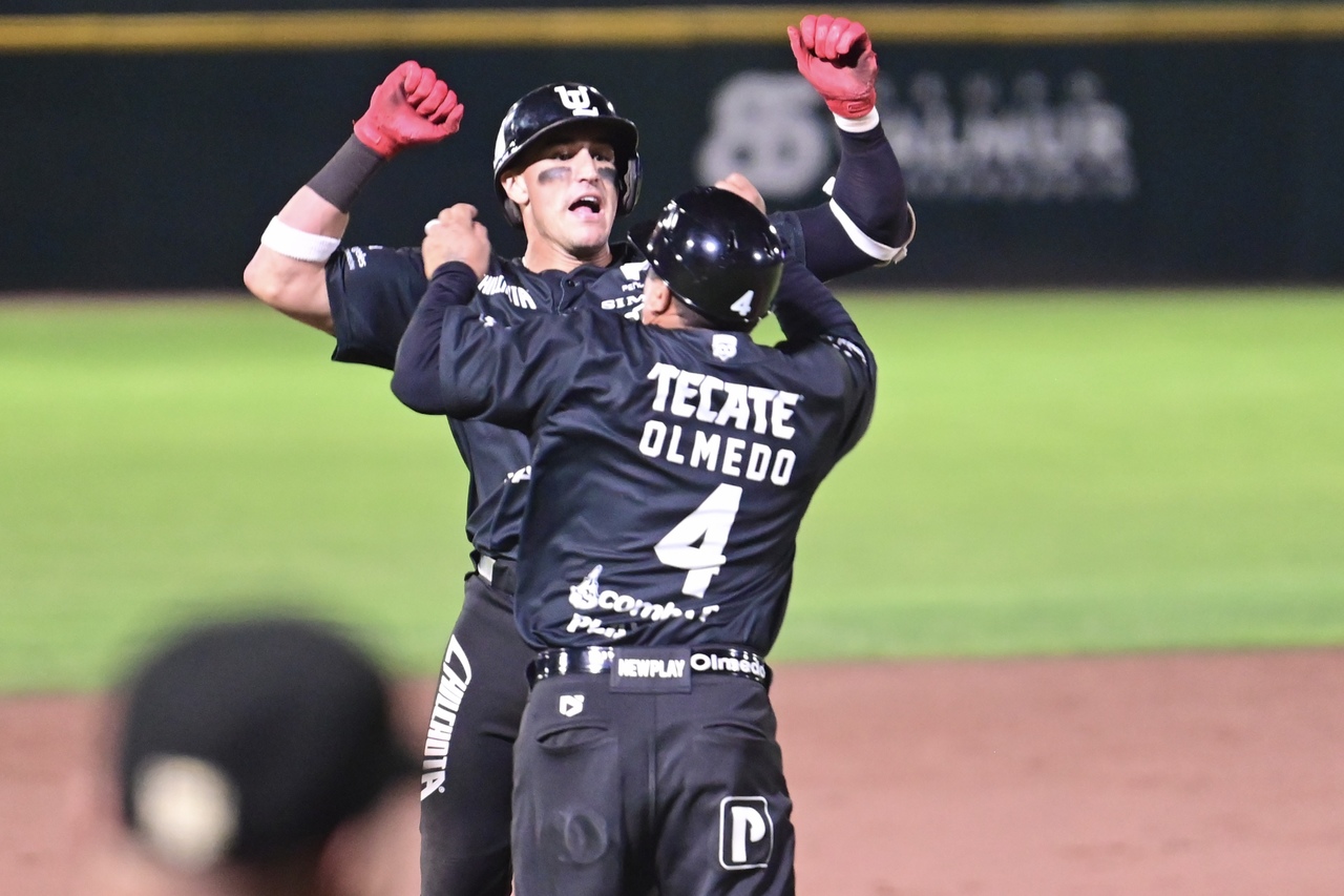 El toletero nacido en Long Beach volvió a hacer la diferencia en el marcador, cuando los Guindas parecían estar contra las cuerdas en la novena entrada del quinto juego de la serie de playoffs.