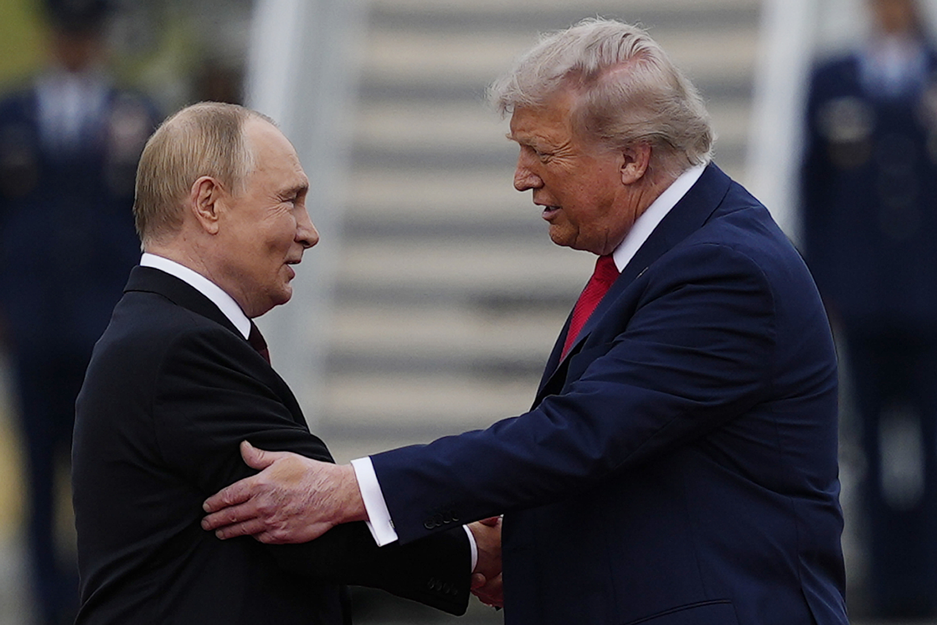 Putin acepta que EEUU y Europa podrían ofrecer garantías de seguridad a Ucrania