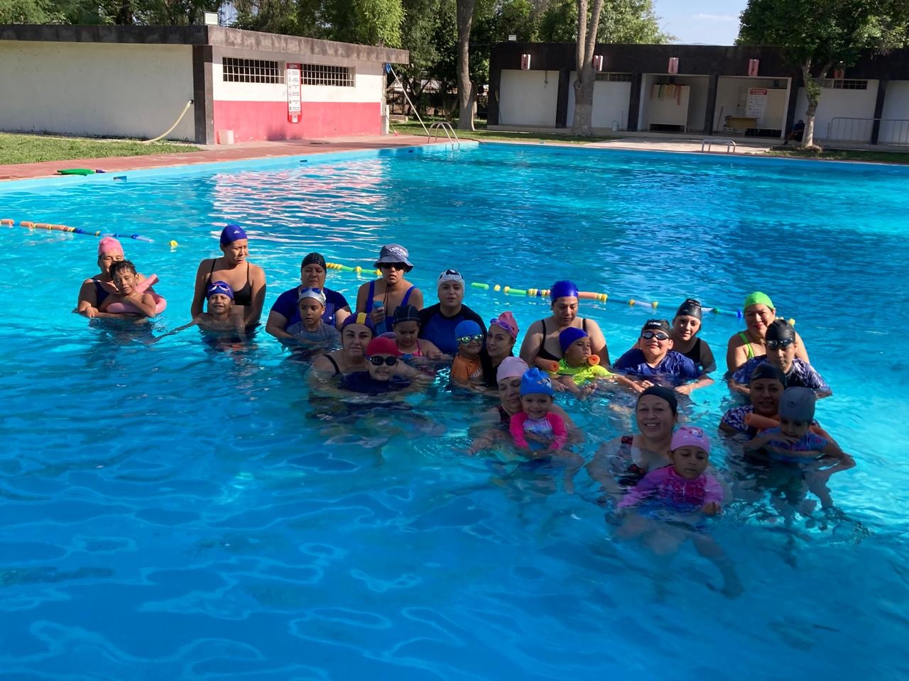 Por concluir actividades acuáticas en Deportiva de Lerdo