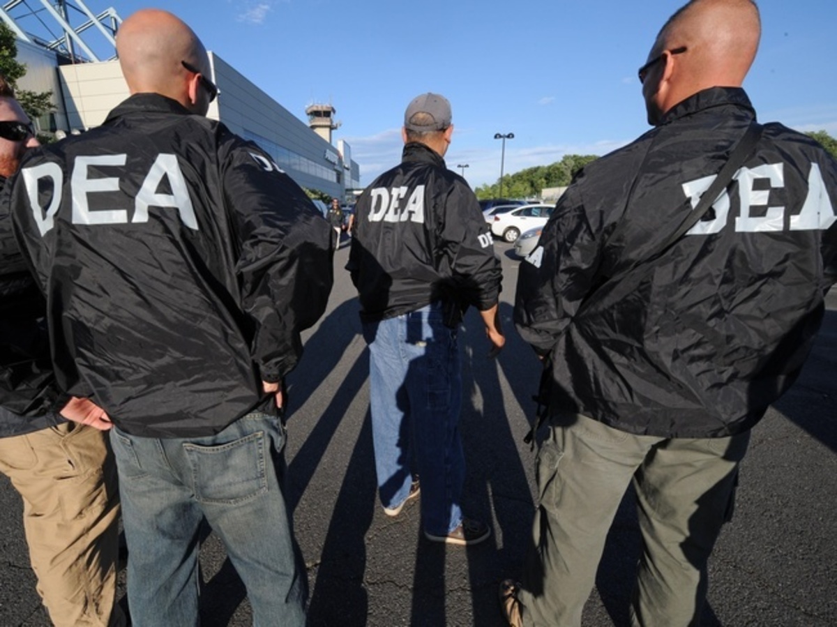 DEA dice que va con México contra jefes de plaza a través de Proyecto Portero, pero Sheinbaum lo niega