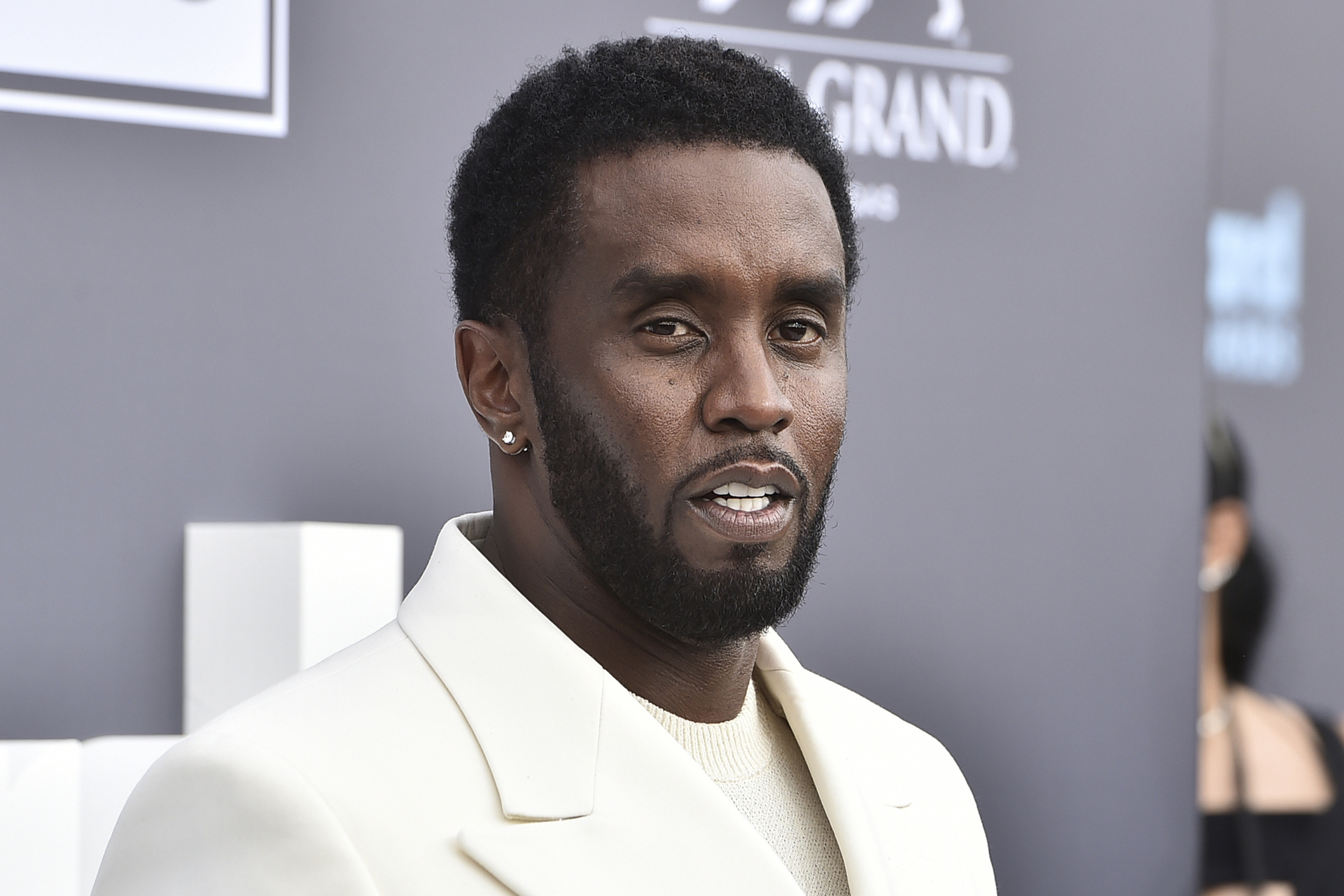 Fiscales exigen rechazar pronto el pedido de Diddy por nuevo juicio