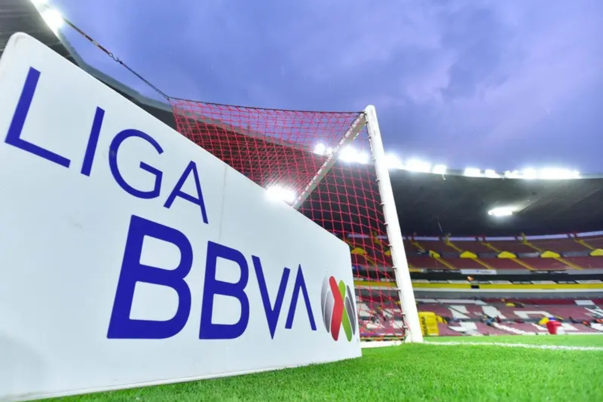 Liga MX y FMF refuerzan medidas contra la violencia en estadios