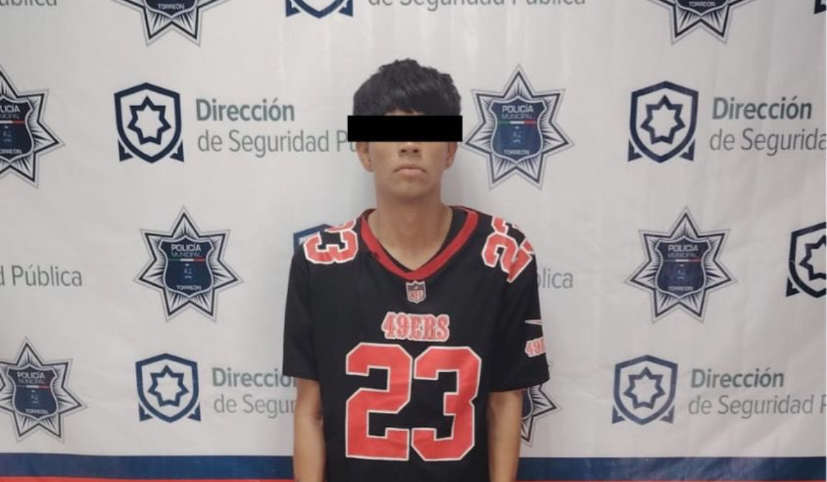 En Torreón detienen a joven por amenazas, portaba una pistola de juguete
