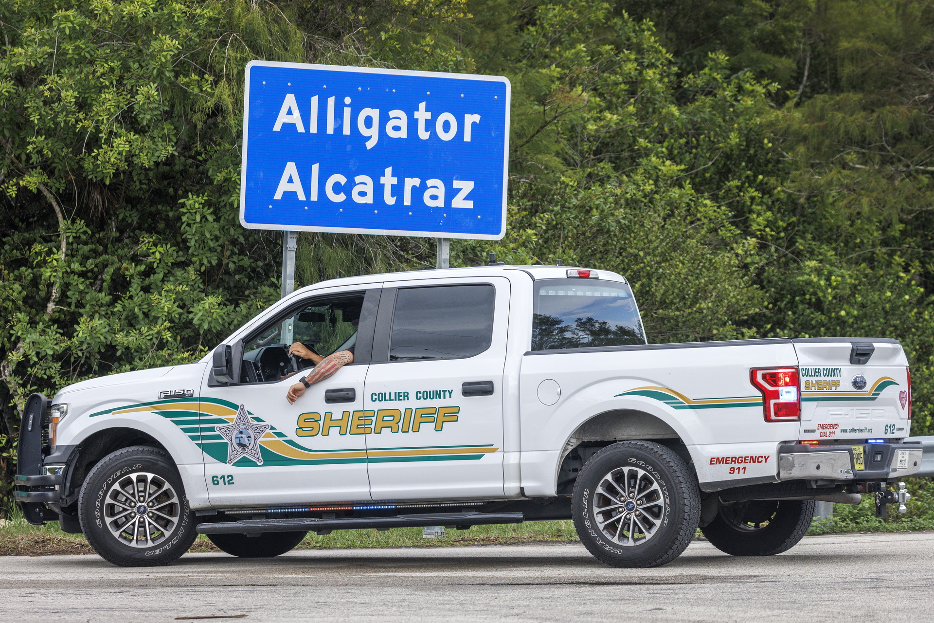 Jueza ordena desmantelar el centro migratorio 'Alcatraz de los Caimanes' dentro de 60 días