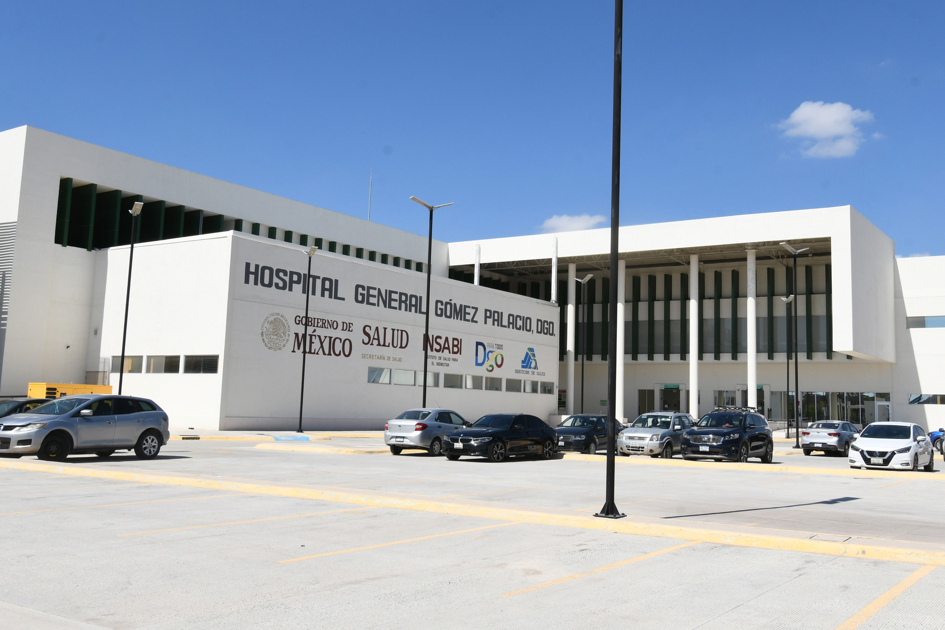 Menor de 6 años resulta lesionado tras volcadura en la carretera Pedriceña – Cuencamé