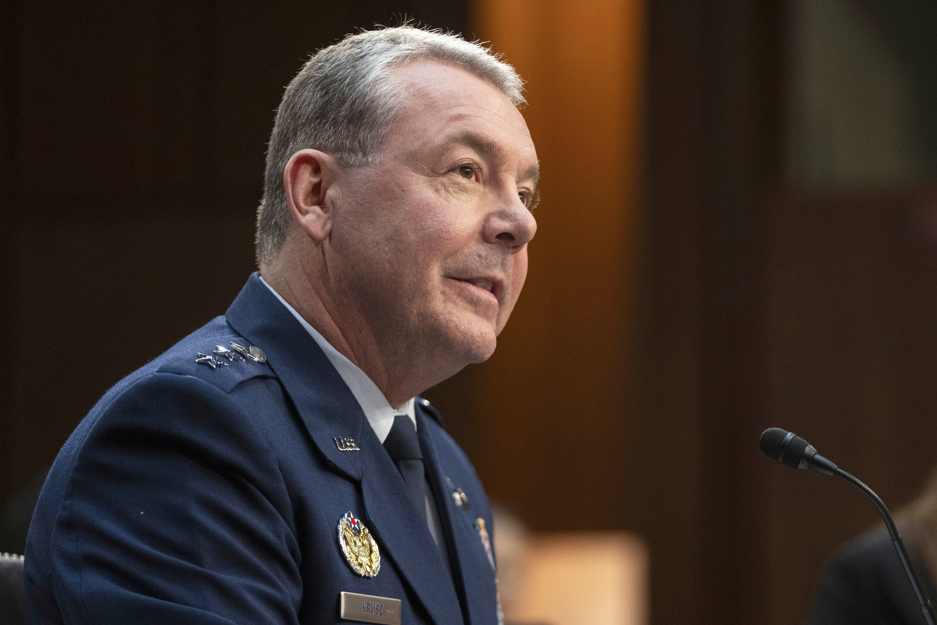 Secretario de Defensa de EEUU despide a general por informe que enfureció a Trump