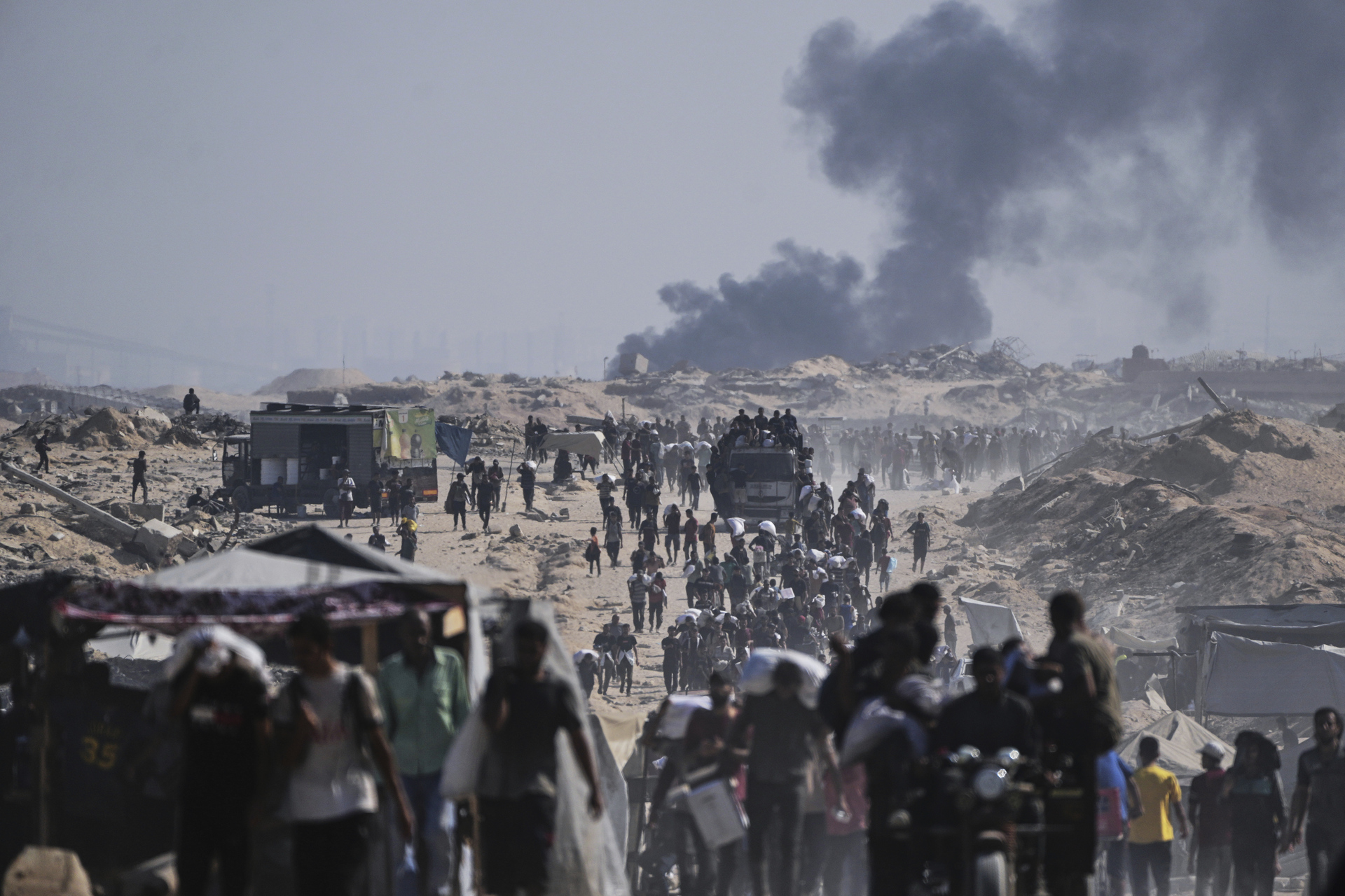 Ataques israelíes en Gaza dejan 33 muertos en medio de la hambruna y la inminente ofensiva militar