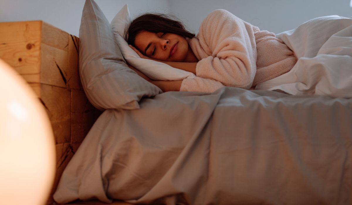 ¿Por qué no nos caemos de la cama al dormir? Así funciona la propiocepción