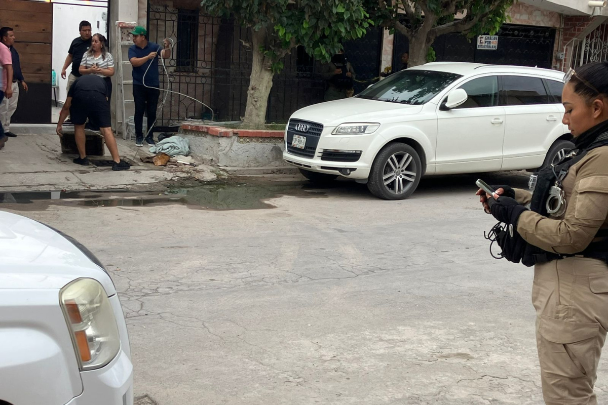 Muere hombre al interior de un registro de drenaje en Gómez Palacio