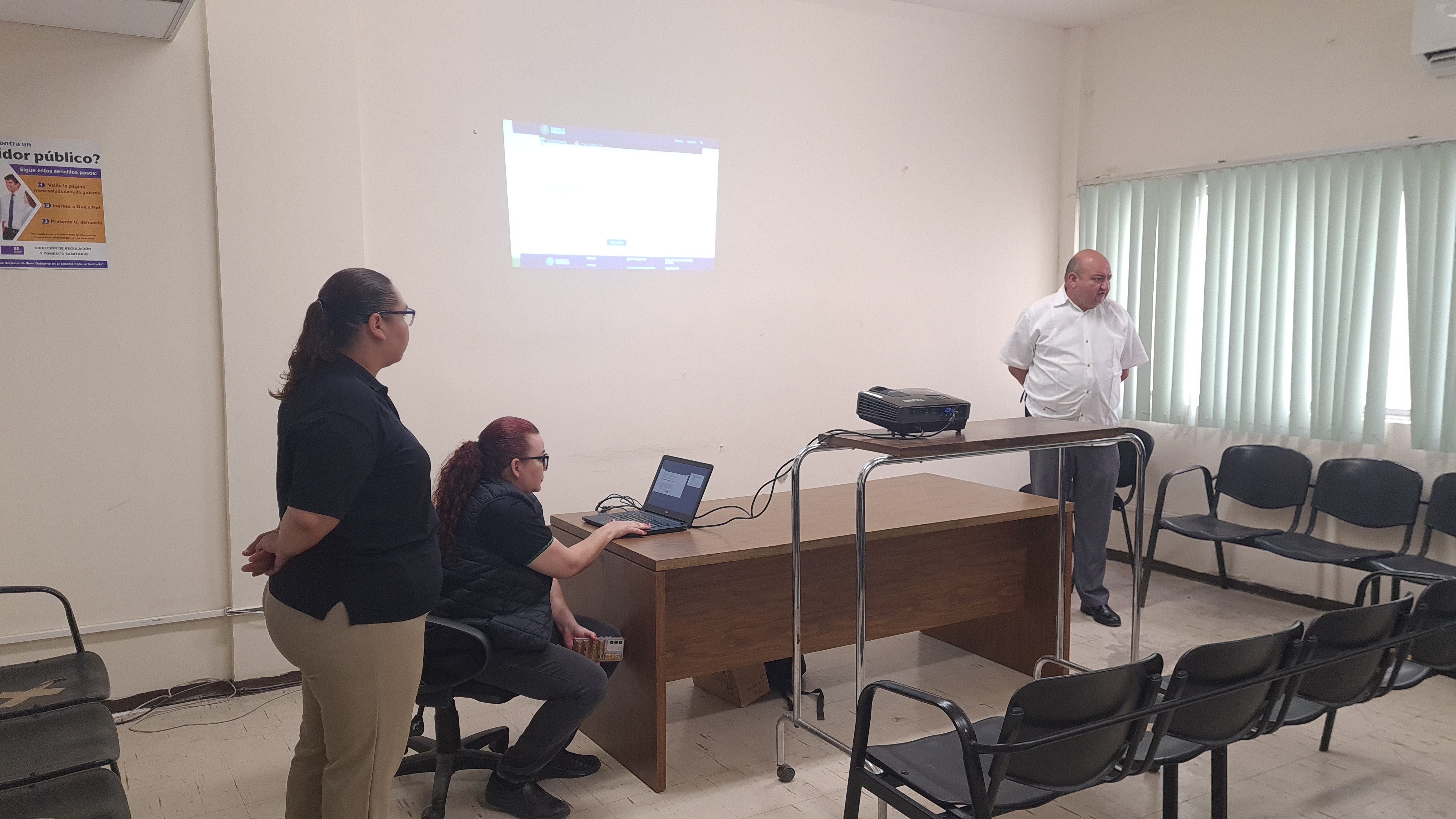 Regulación Sanitaria orienta a municipios sobre aviso de función