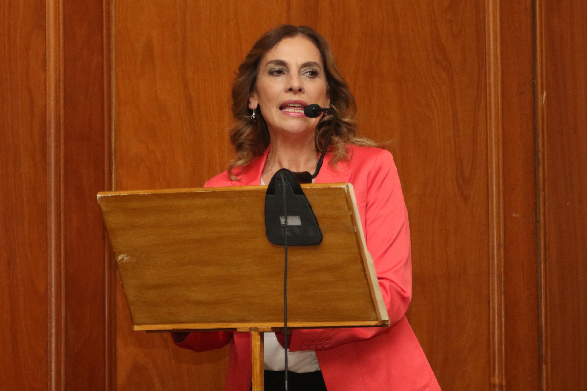 Beatriz Gutiérrez Müller se perfila como una de las candidatas a la rectoría de la BUAP