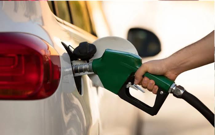 Reportan caída del 20% en combustibles en Monclova